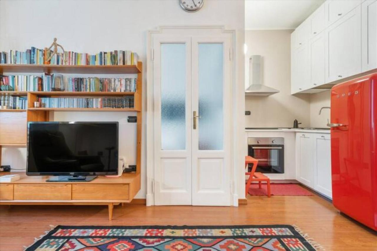 Apt Milano-Porta Romana Nearby Bagni Misteriosi Milão Exterior foto